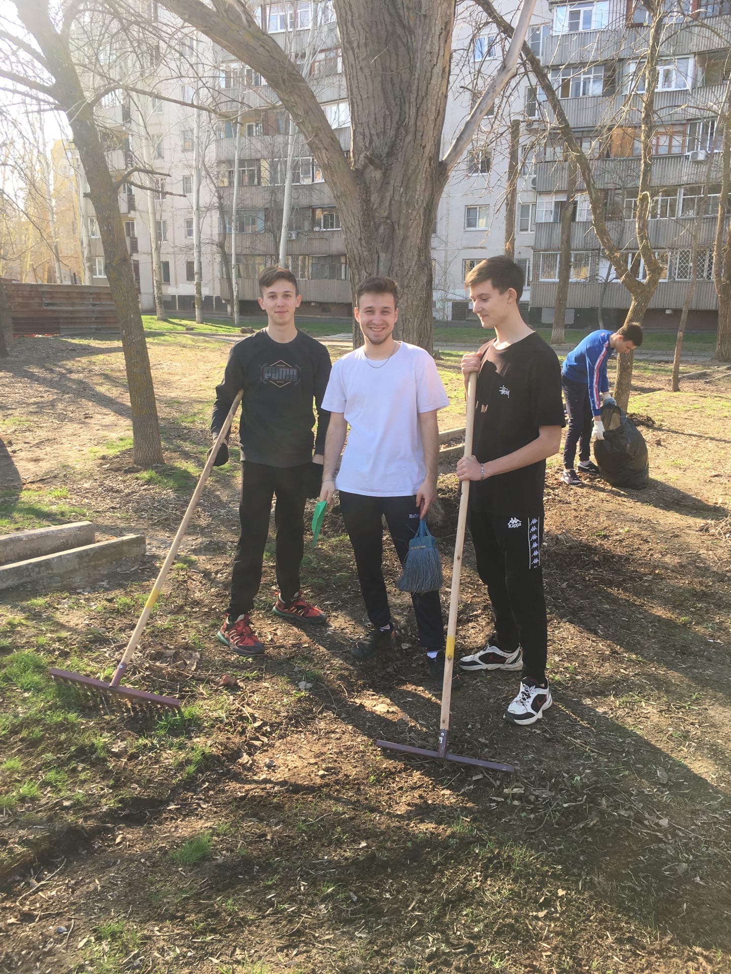 Городской субботник | Волгодонский техникум металлообработки и  машиностроения